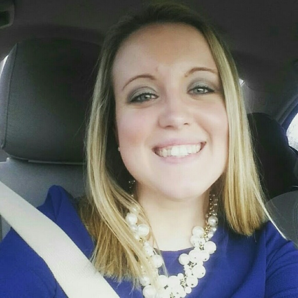 Meet your Posher, Molly - Picture 1 of 1